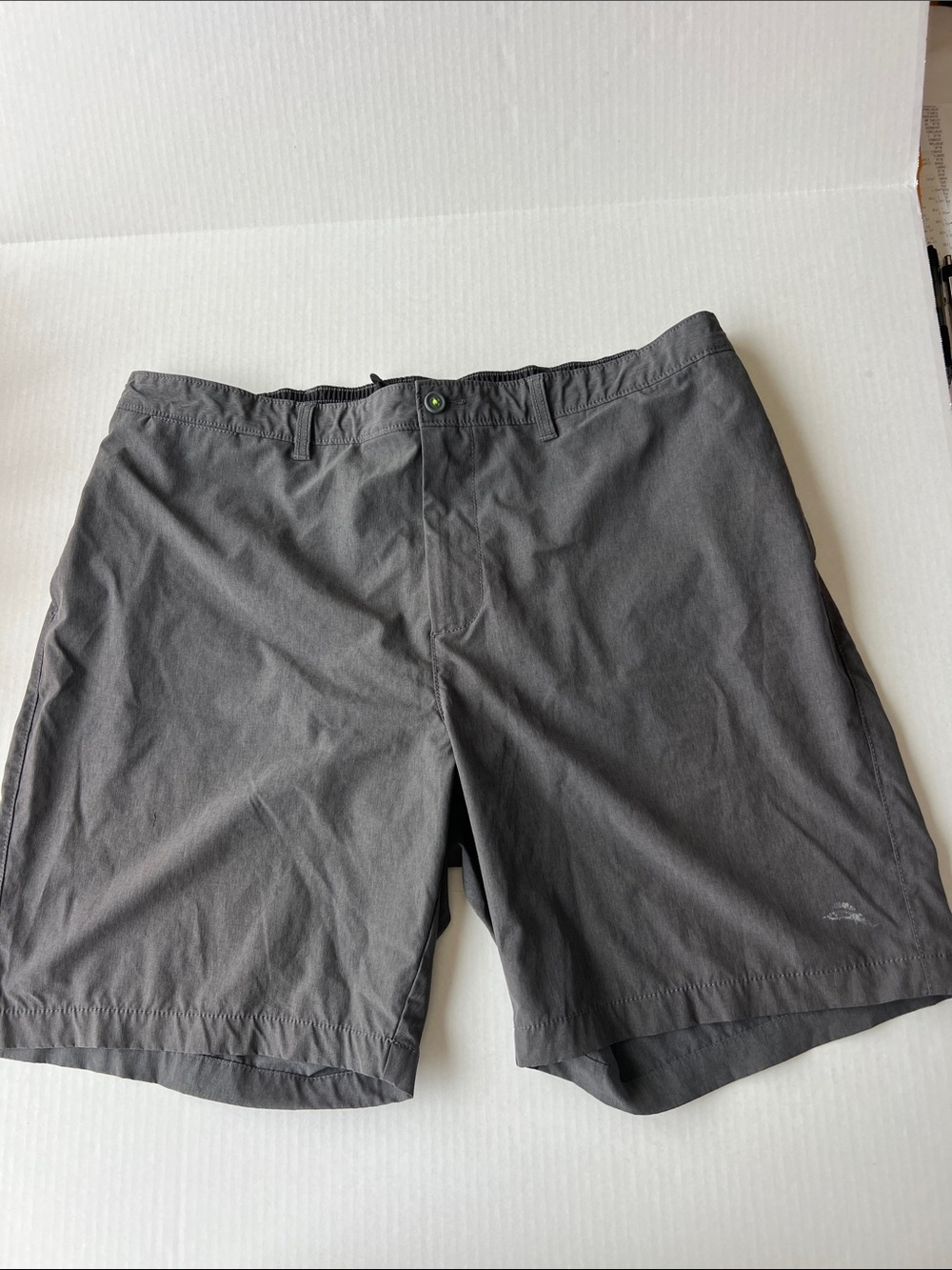 Tommy Bahama Island Active Charcoal Gray Flat Front Men's Shorts Size 2XLB